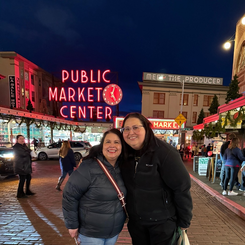 Meet your Posher, Lena